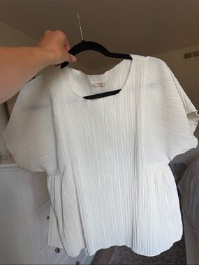 Madewell Ivory Pleated Short-Sleeve Blouse